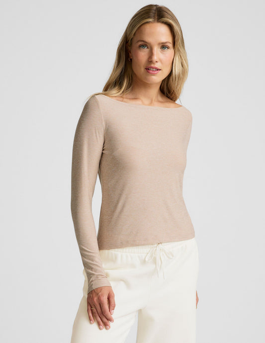 Featherweight Sun-Blocking Boat Neck Long Sleeve Pullover Top for Women