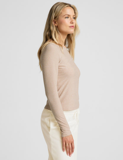 Featherweight Sun-Blocking Boat Neck Long Sleeve Pullover Top for Women