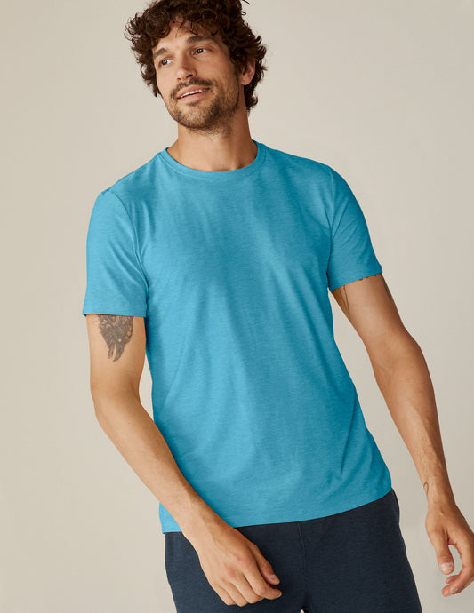 Men's Featherweight Crew Neck Tee: Ultra-Soft Comfort for Everyday Performance