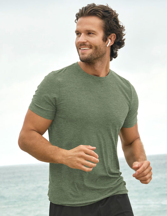 Men's Ultra-Soft Featherweight Crew Neck T-Shirt for Ultimate Comfort and Style