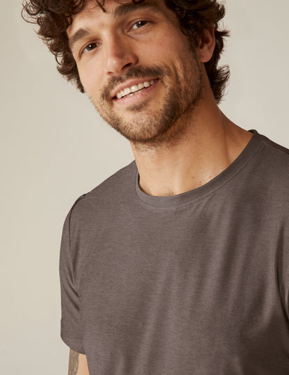 Comfortable Men's Lightweight Crew Neck Tee - Soft Ribbed Trim, Everyday Style