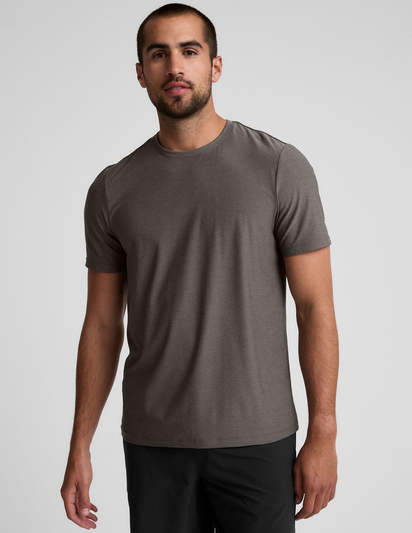 Beyond Yoga Men's Featherweight Crew Neck Tee: Ultimate Comfort, Ribbed Style