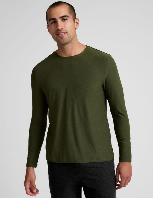 Beyond Yoga Men's Featherweight Long Sleeve Crew Neck Performance Top