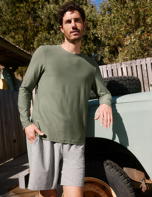 Men's Lightweight Crew Neck Long Sleeve Top, Ribbed Trim, Athletic Fit