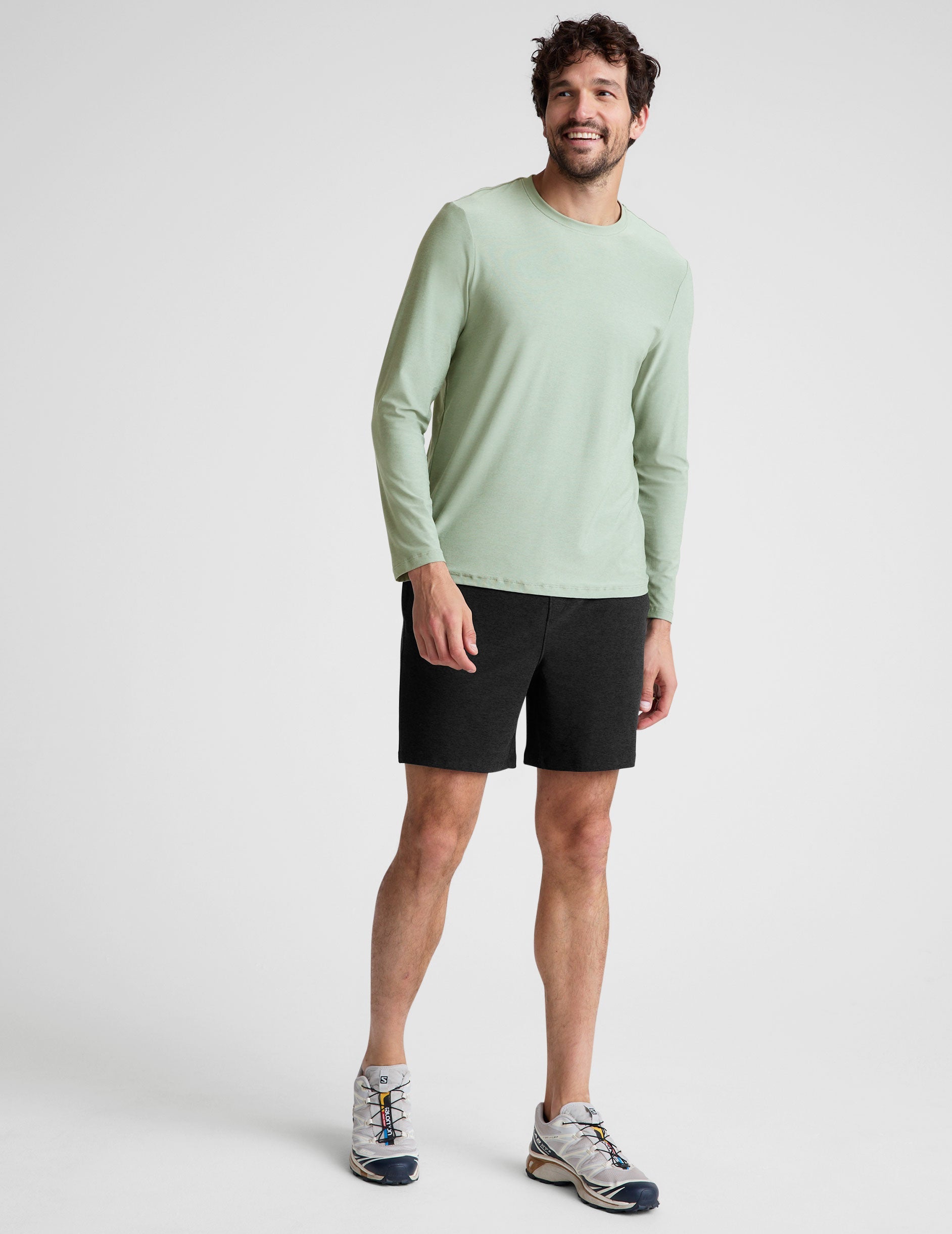 Beyond Yoga Men's Featherweight Spacedye Performance Long Sleeve Crew Neck Top