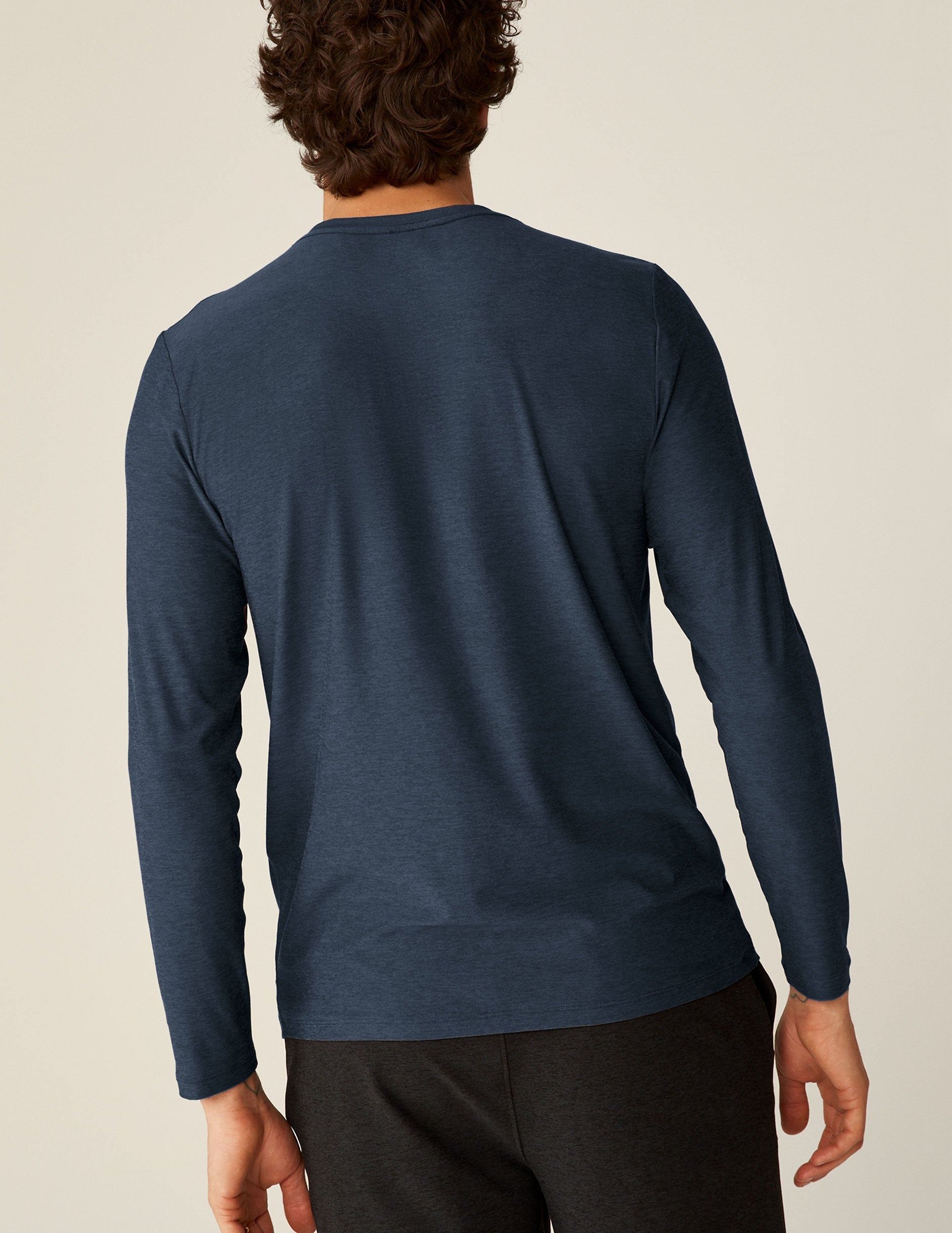 Men's Ultra-Soft Featherweight Spacedye Long Sleeve Crew Neck Shirt