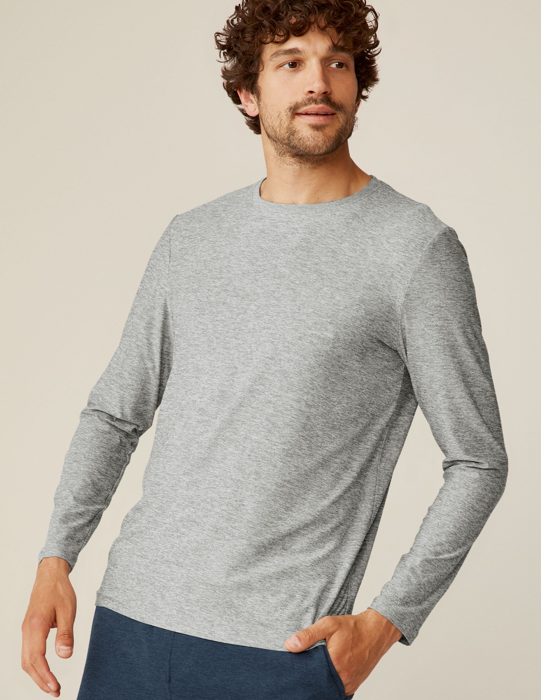 Men's Featherweight Spacedye Long Sleeve Crew Tee: Soft, Stylish & Versatile