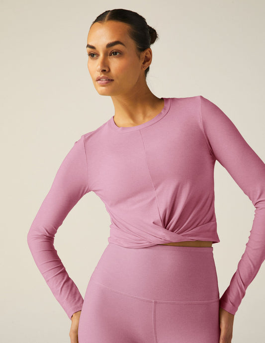 Beyond Yoga Featherweight Cropped Long Sleeve Pullover with Front Twist