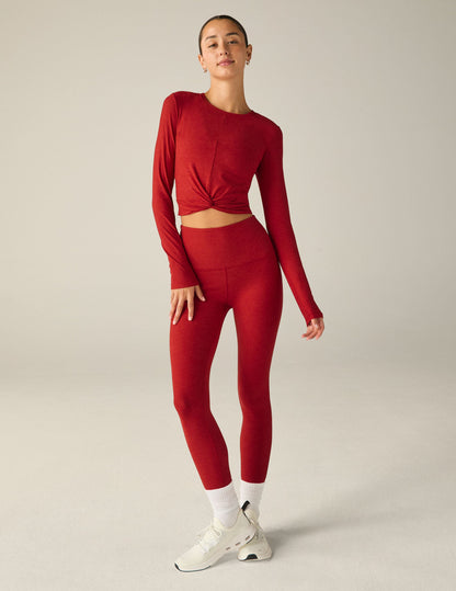Featherweight Cropped Long Sleeve Pullover: Soft Studio Activewear for Versatile Style