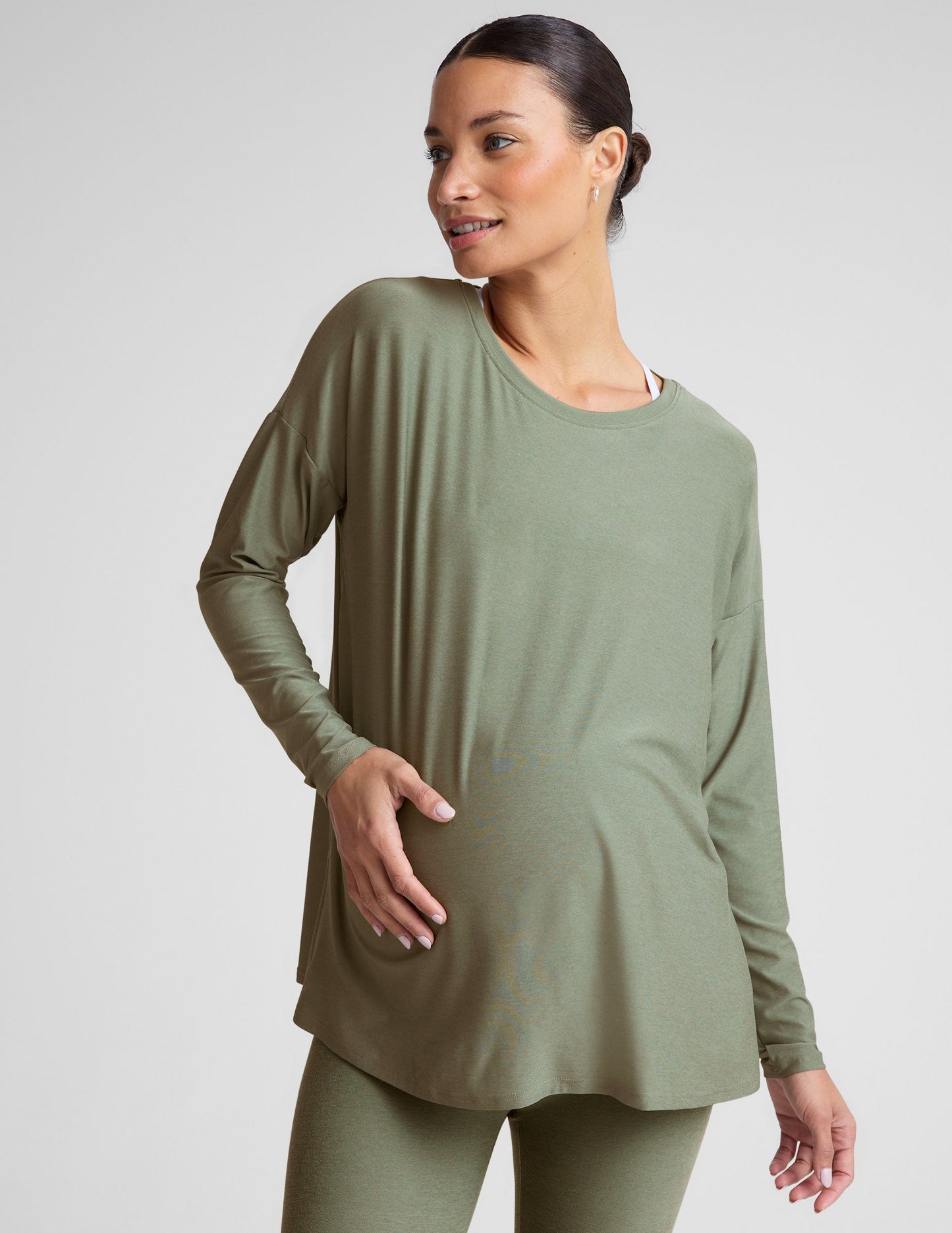 Beyond Yoga Featherweight Soft Long Sleeve Maternity Top for Pregnancy Comfort