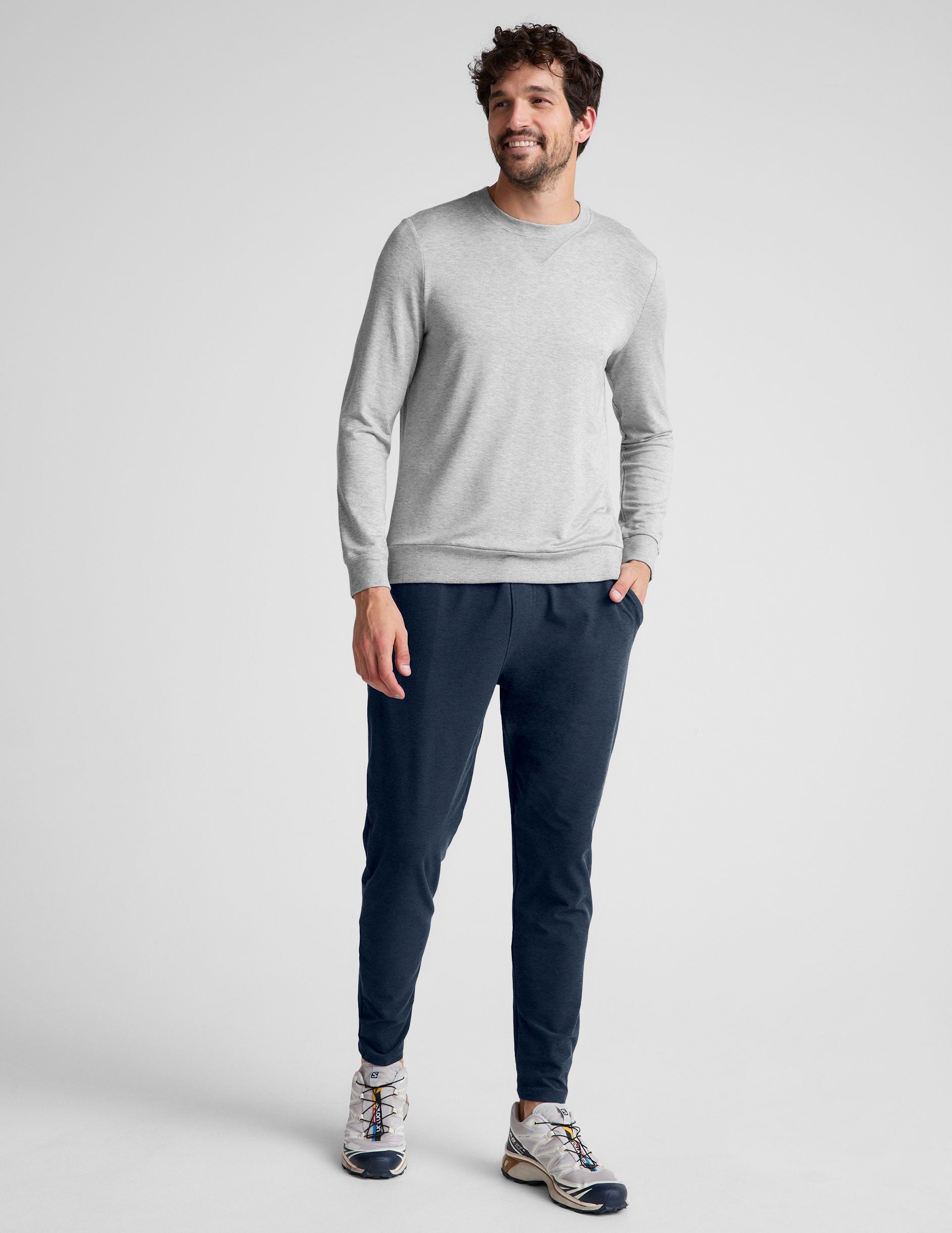 Men's Ultra-Soft Terry Crew Pullover: Relaxed Fit, Ultimate Comfort, Everyday Style