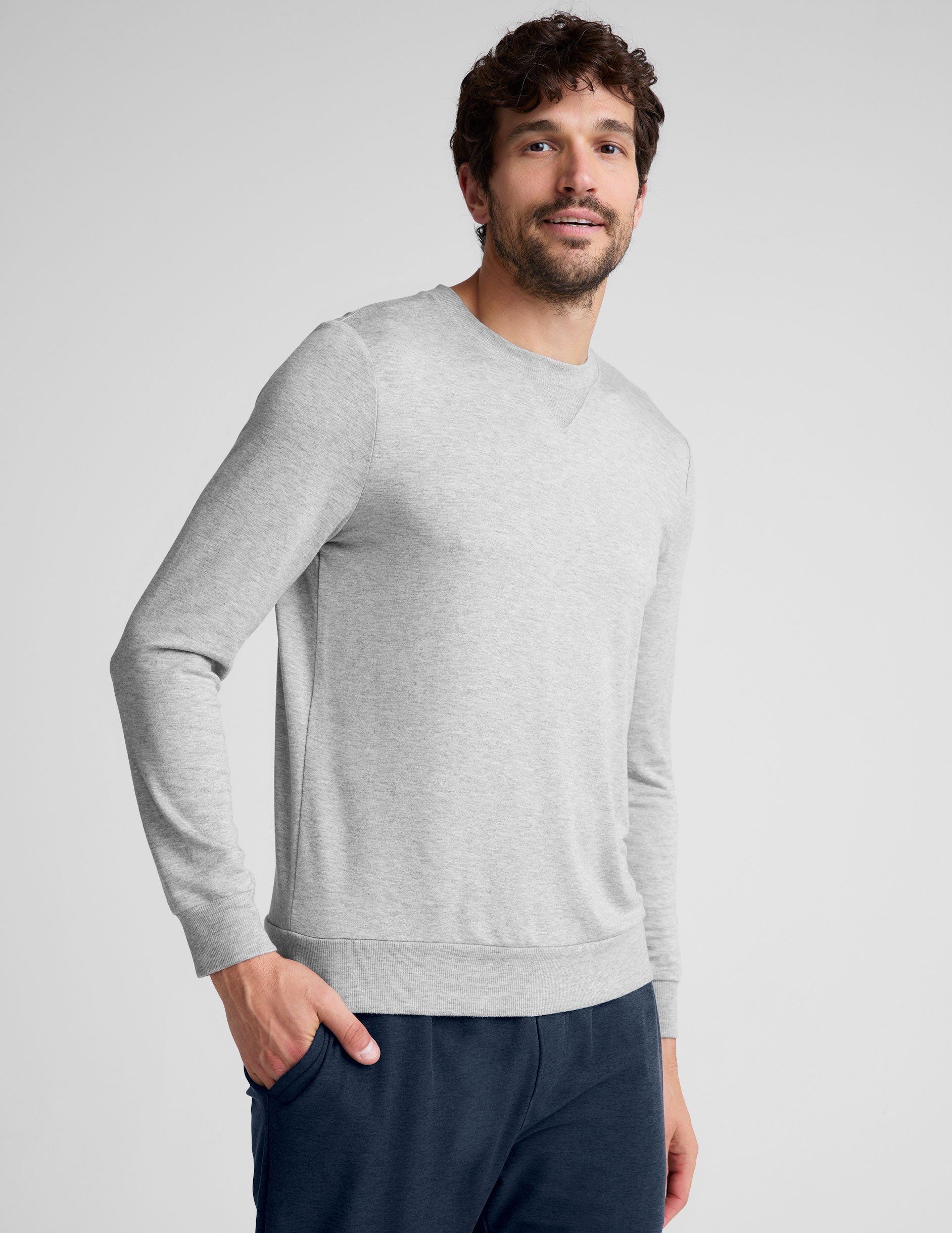 Men's Ultra-Soft Terry Crew Pullover: Relaxed Fit, Ultimate Comfort, Everyday Style