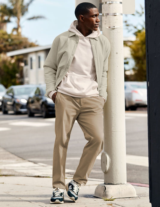 Comfortable Men's Essential Chino Trousers: Versatile, Tailored Fit, All-Day Wear