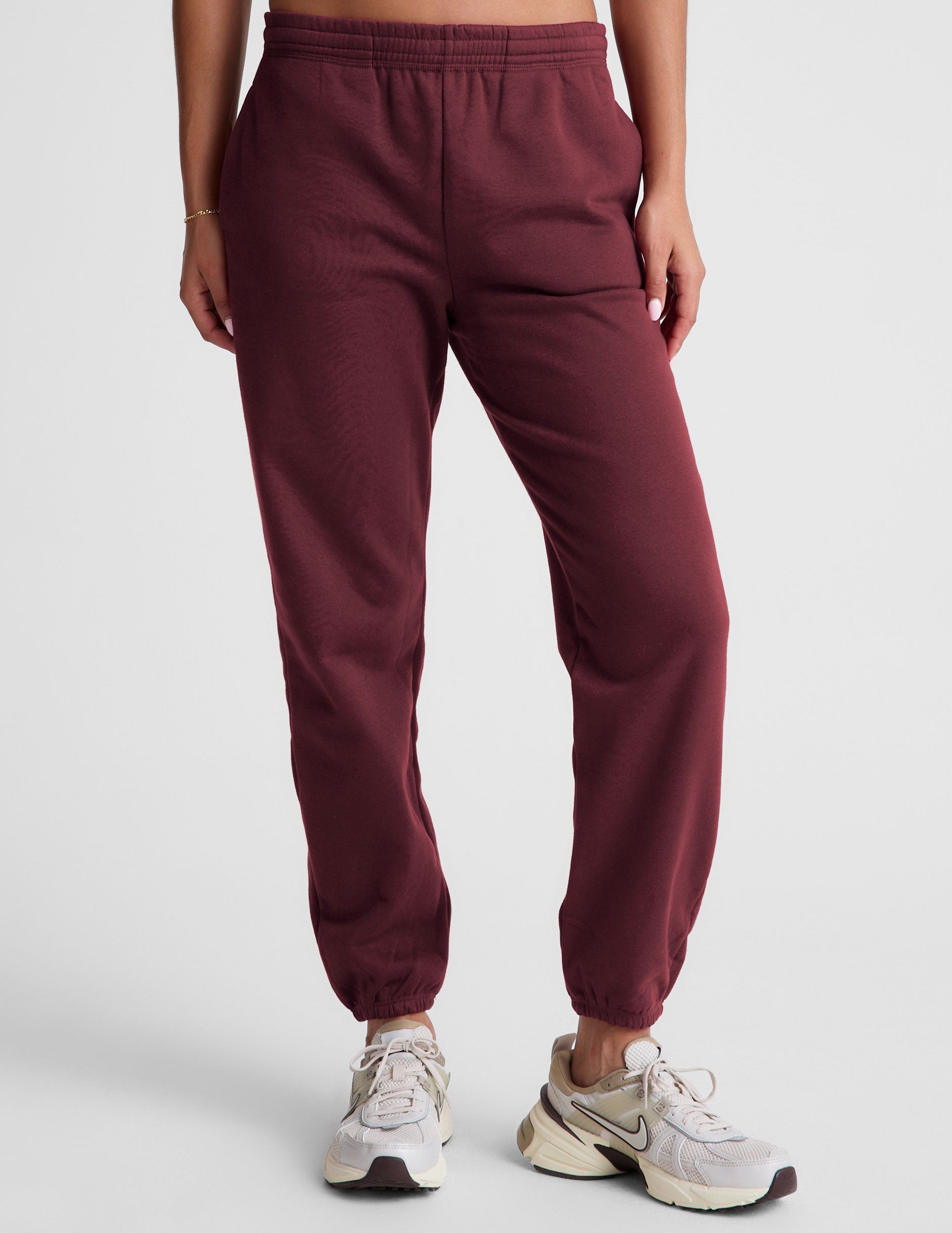 Plush LuxeFleece Women's Relaxed Fit Mid-Rise Jogger Sweatpants with Pockets
