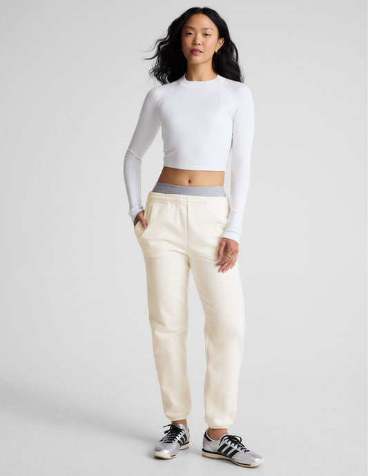 Luxurious Fresh Snow Women's LuxeFleece Jogger Sweatpant with Pockets and Drawstring