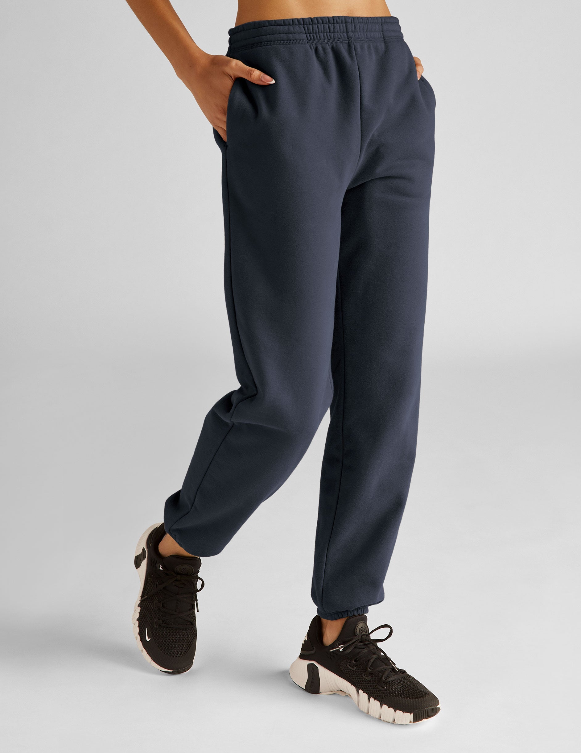 Beyond Yoga LuxeFleece Mid-Rise Jogger Sweatpants with Pockets, Nocturnal Navy