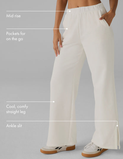 LuxeFleece Wide Leg Sweatpants: Ultra-Soft Relaxed Fit Mid-Rise Comfort Pants