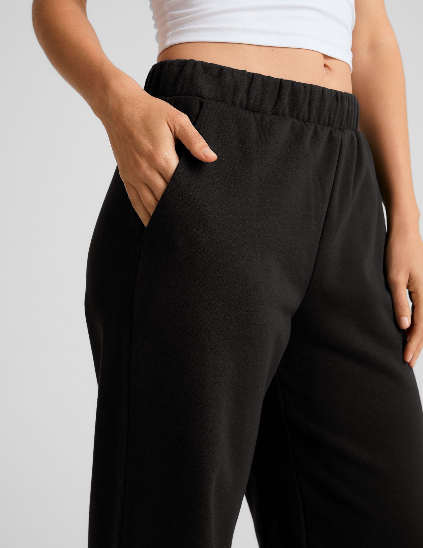 Beyond Yoga LuxeFleece Mid-Rise Wide Leg Pants | Comfort, Style, and Pockets