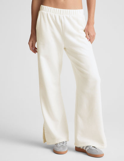 LuxeFleece Wide Leg Sweatpants: Ultra-Soft Relaxed Fit Mid-Rise Comfort Pants