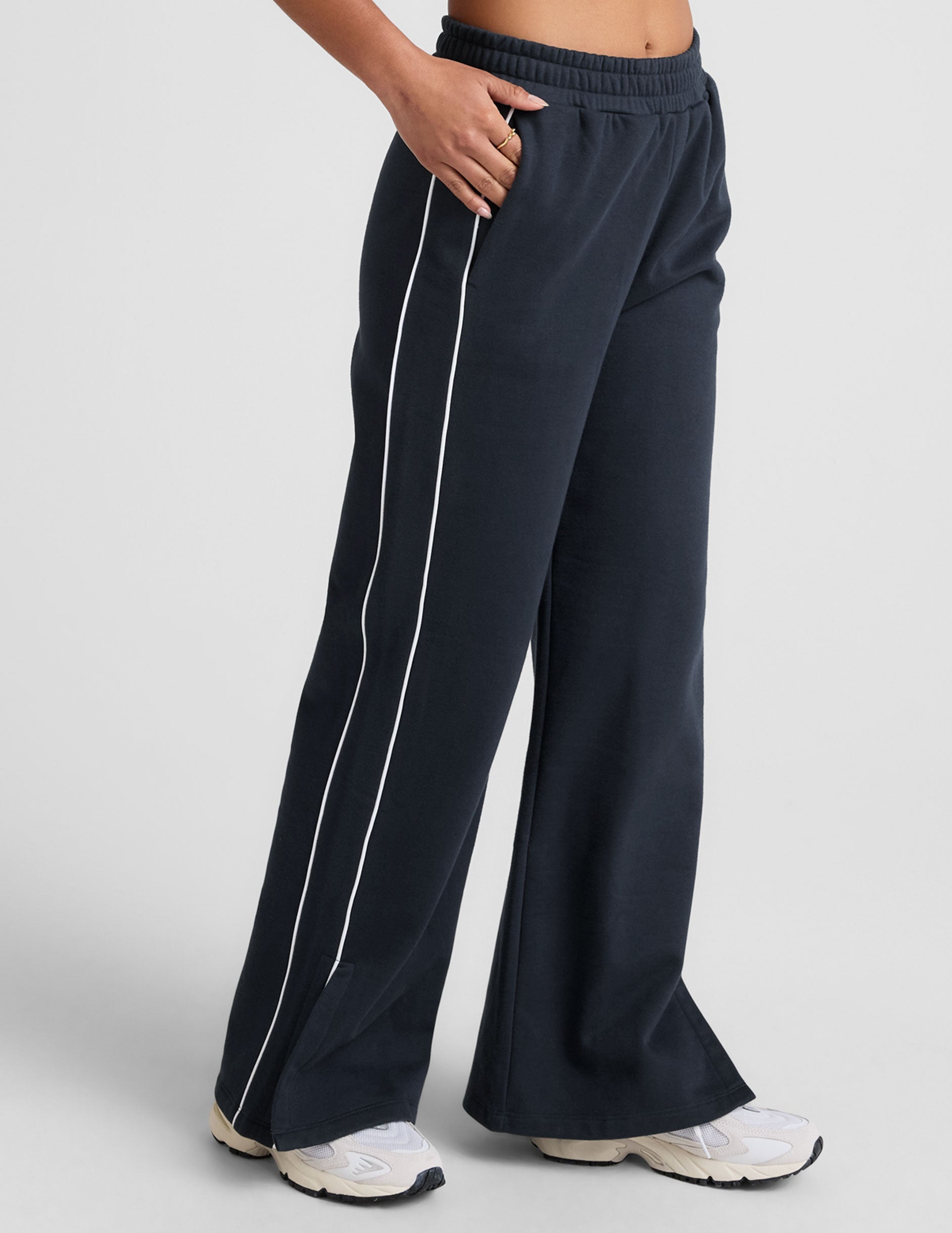 Luxurious LuxeFleece Piper Wide Leg Sweatpants with Stylish Contrast Piping