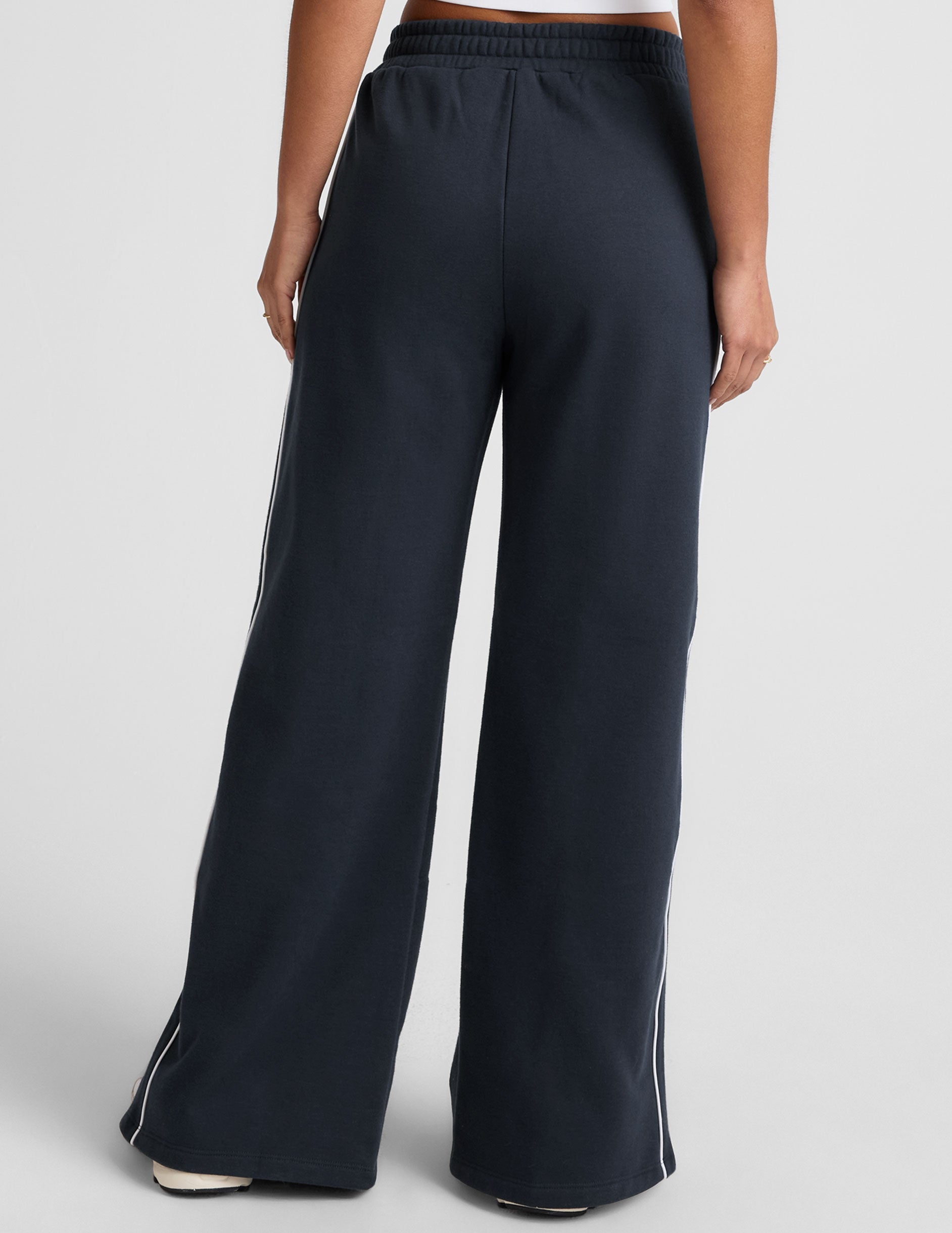 Luxurious LuxeFleece Piper Wide Leg Sweatpants with Stylish Contrast Piping