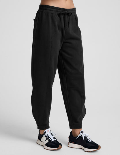 Luxurious Fleece Barrel Sweatpants for Women: Comfortable, Stylish, and Warm Daily Wear