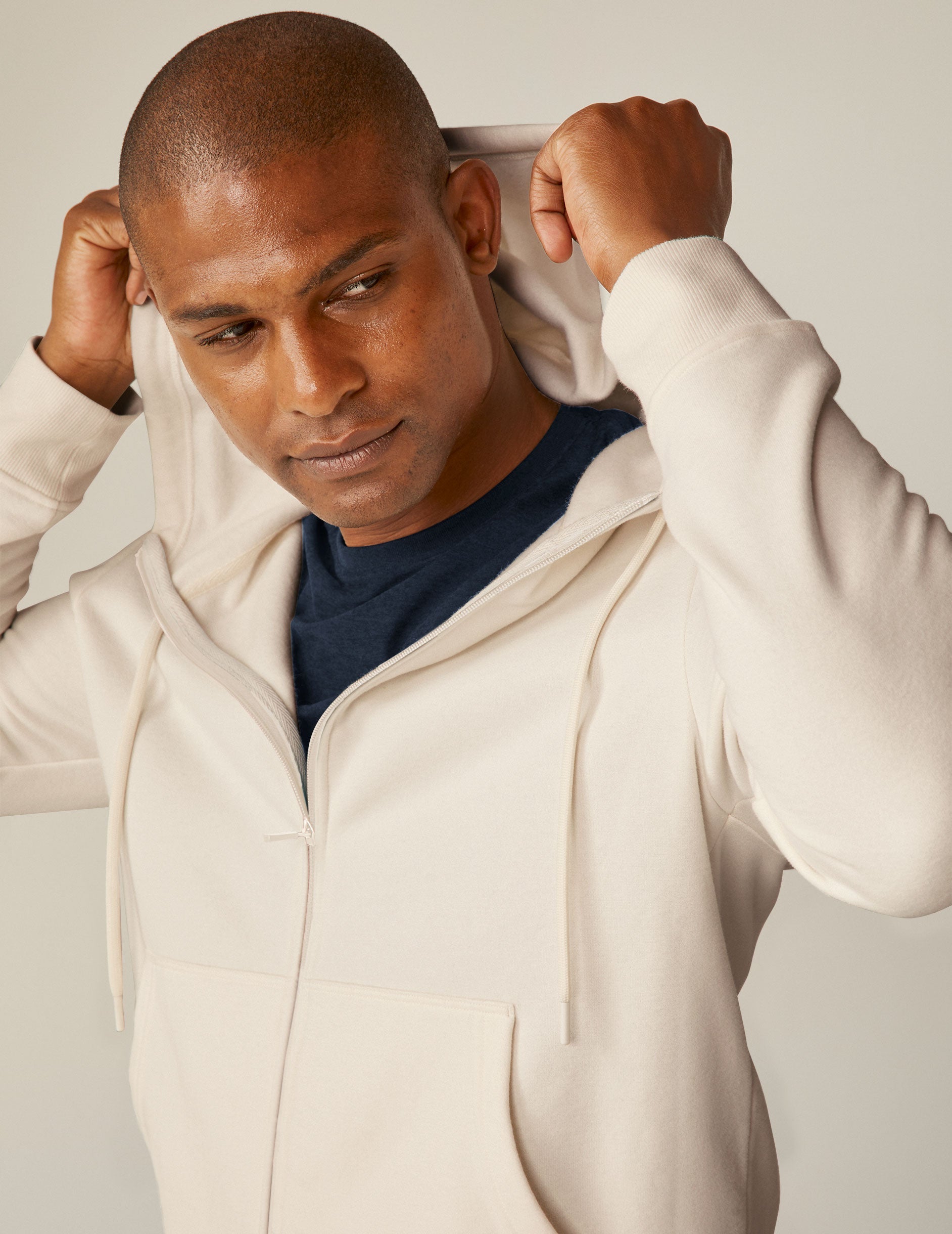 Comfy Universal Fit Zip-Front Hoodie: Ribbed Trim, Pockets, Dropped Shoulders