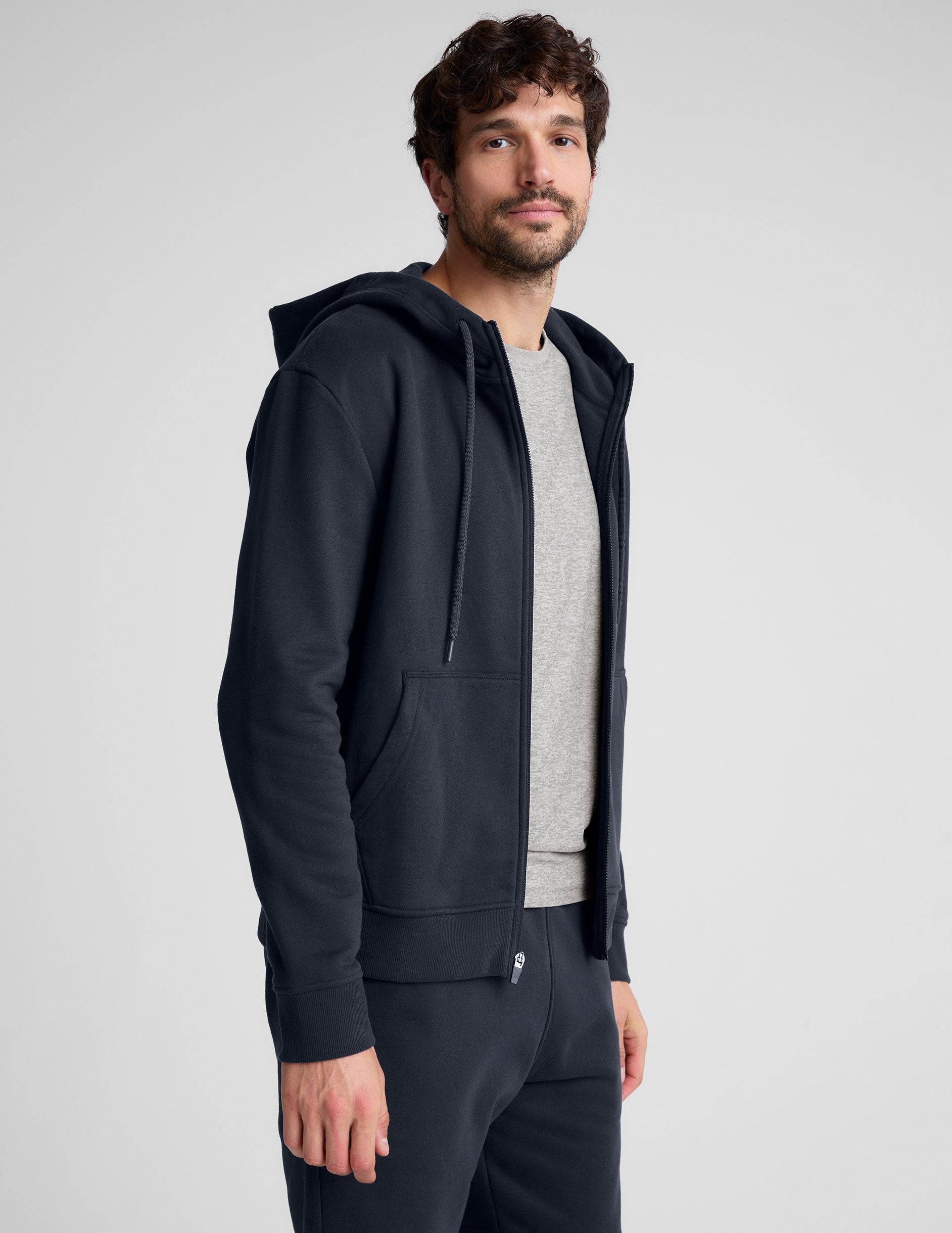 Cozy Universal Fit Zip Front Hoodie: Ribbed Trim, Pockets, All Genders