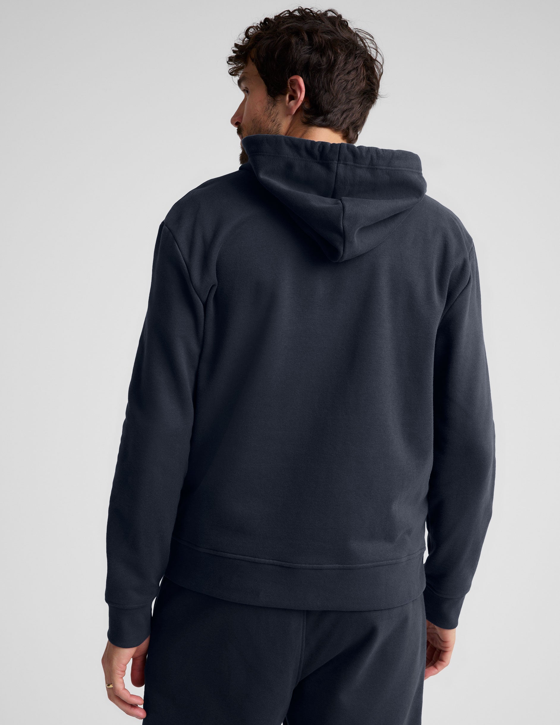 Cozy Universal Fit Zip Front Hoodie: Ribbed Trim, Pockets, All Genders