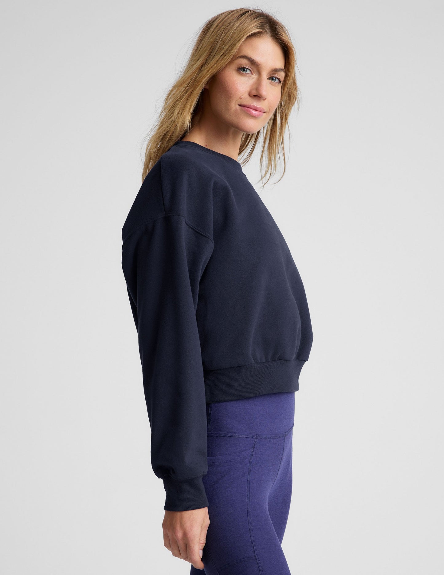 Cozy LuxeFleece Crewneck Sweatshirt: Relaxed Fit, Dropped Shoulders, Ultimate Comfort