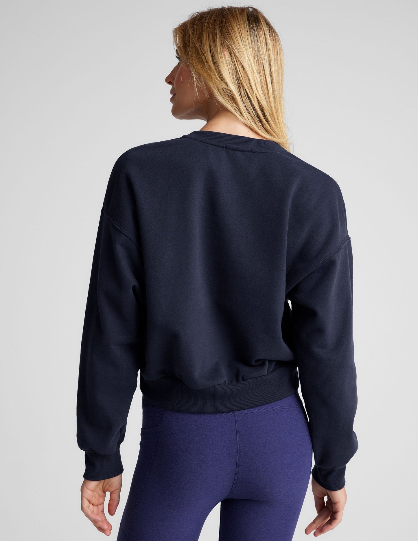 Cozy LuxeFleece Crewneck Sweatshirt: Relaxed Fit, Dropped Shoulders, Ultimate Comfort
