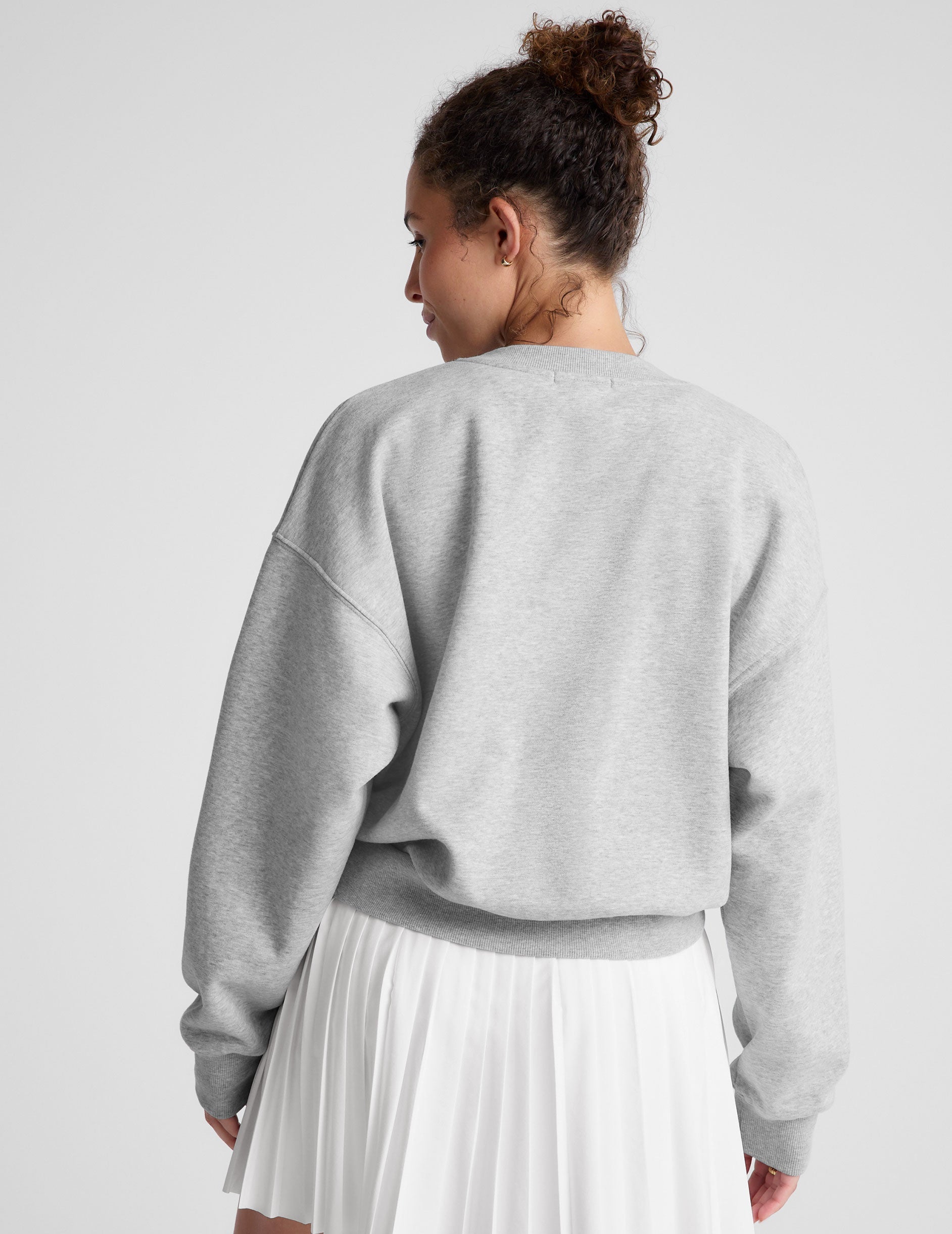 Ultra-Soft LuxeFleece Crewneck Sweatshirt: Cozy Relaxed Fit Everyday Comfort Pullover Top