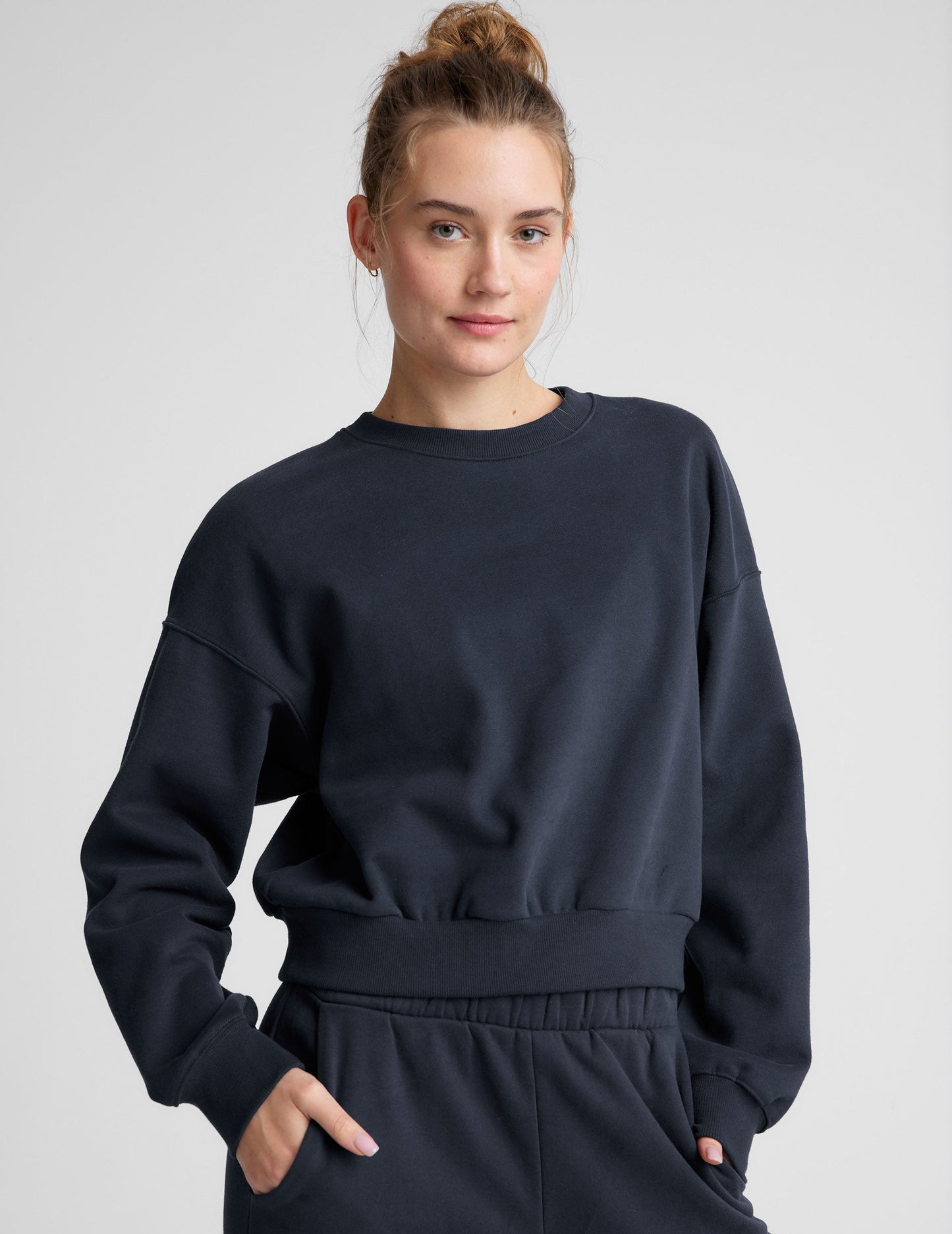 Ultra-Soft LuxeFleece Crewneck Sweatshirt for Cozy Comfort and Casual Style