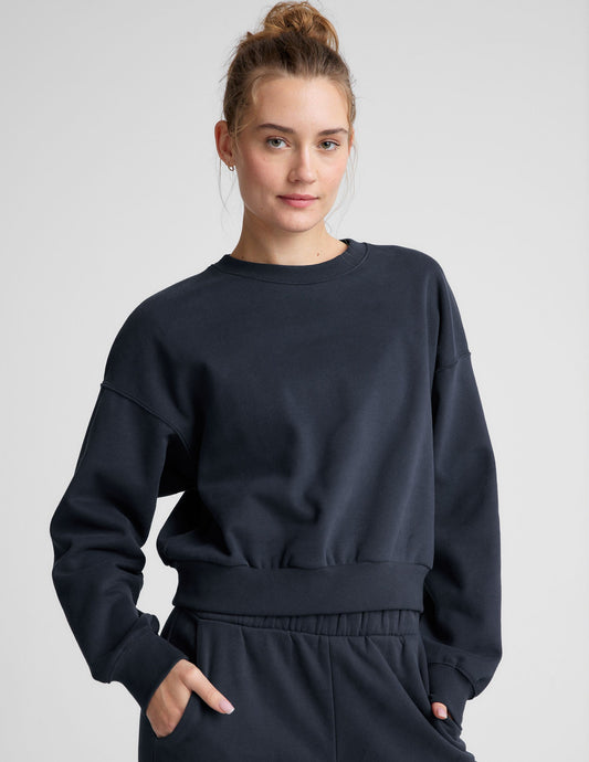Ultra-Soft LuxeFleece Crewneck Sweatshirt for Cozy Comfort and Casual Style