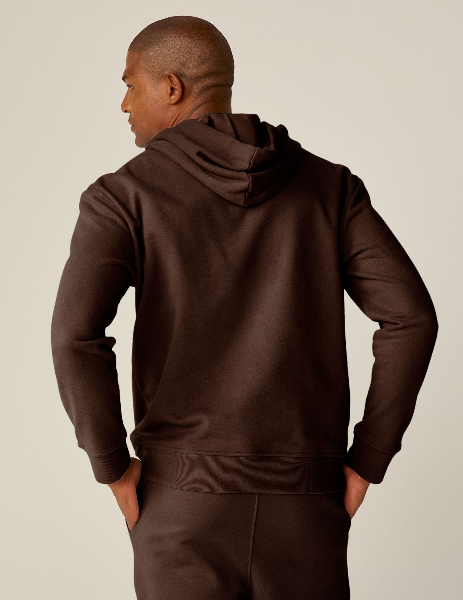 Universal Fit LuxeFleece Hoodie - Cozy Espresso Brown Pullover with Kangaroo Pocket