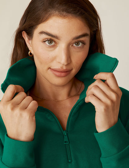 Cozy Meadow Green Quarter-Zip Pullover: LuxeFleece Comfort, Relaxed Fit, Kangaroo Pocket