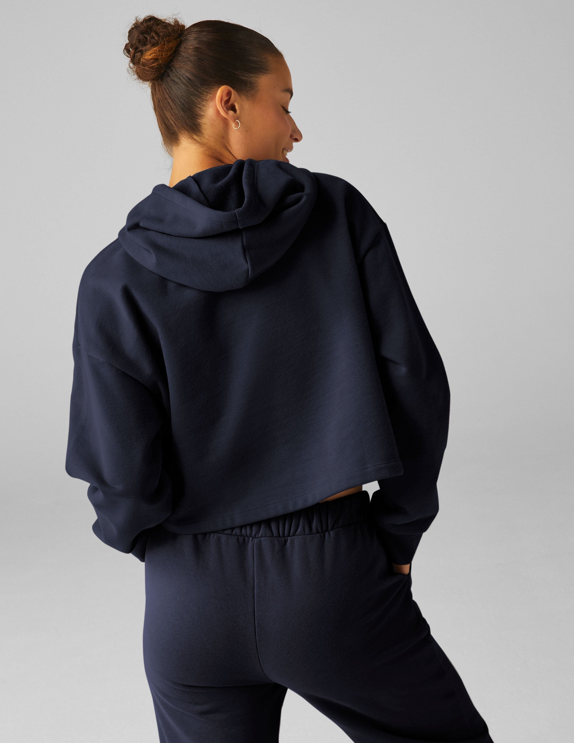 LuxeFleece Happiness Cropped Hoodie: Ultra-Soft Relaxed Fit Women's Active Lounge Top