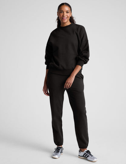 LuxeFleece Oversized Crew Neck Sweatshirt: Ultimate Comfort & Style