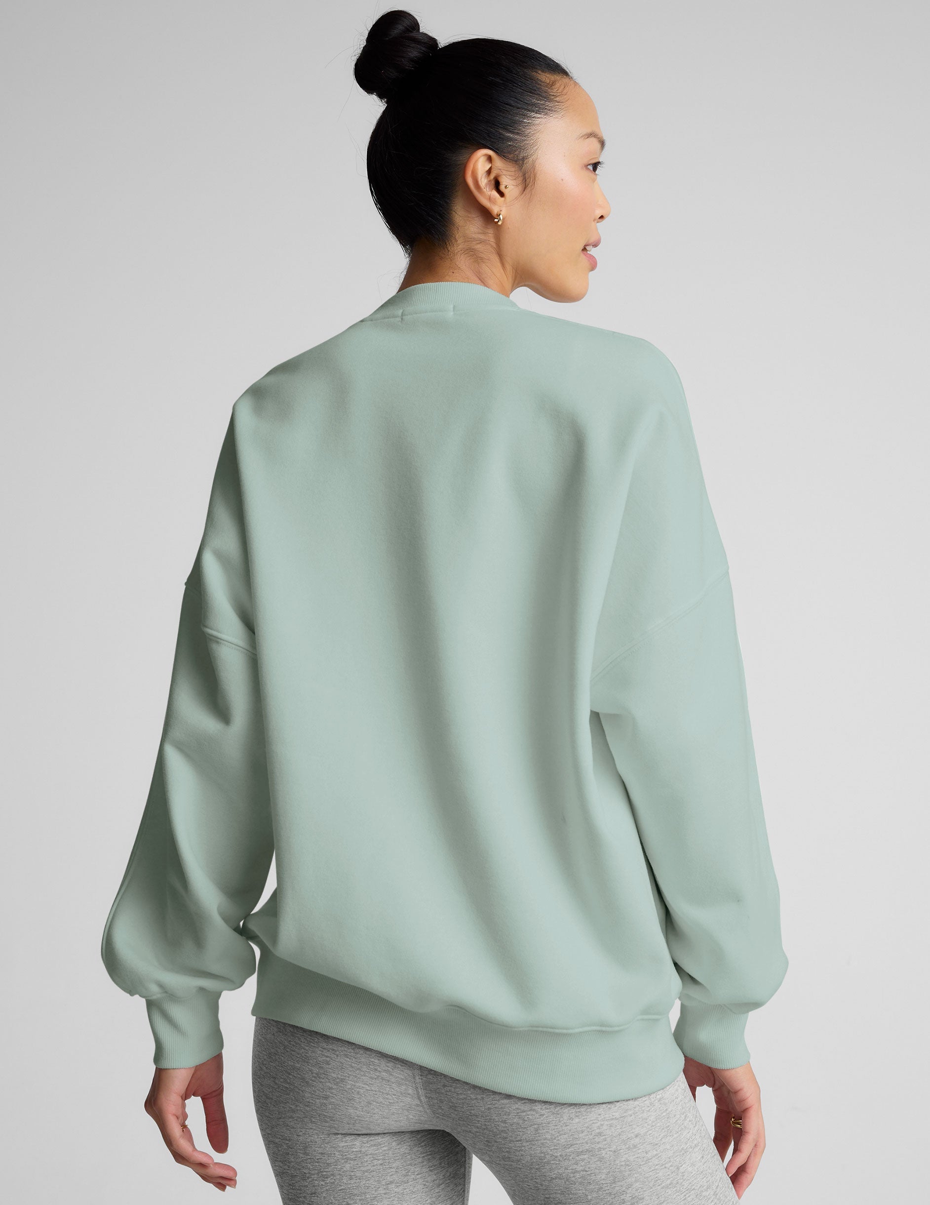 Luxurious Oversized Fleece Sweatshirt for Women, Ultra-Soft Comfort, Stylish Casual Loungewear