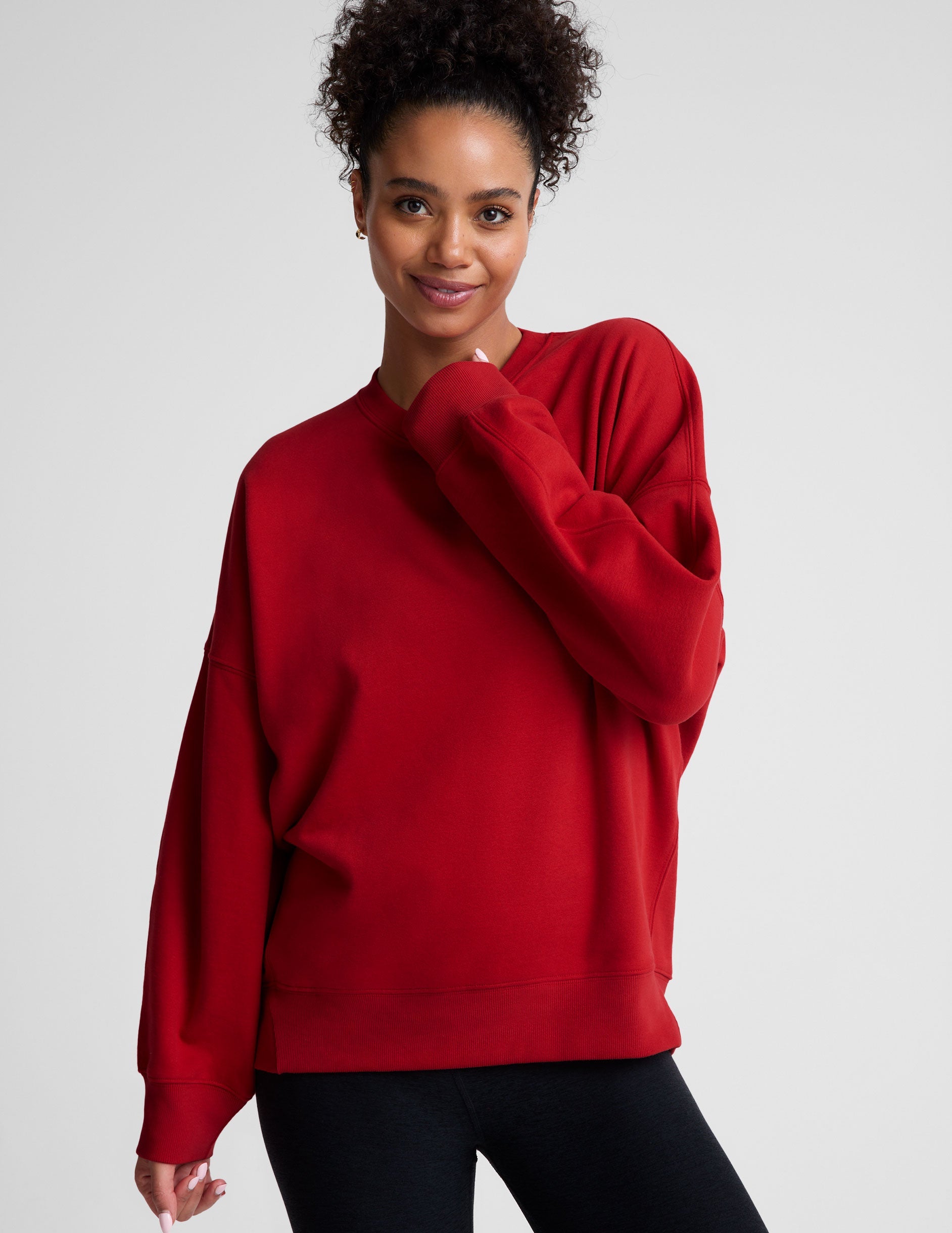 Plush LuxeFleece Oversized Crewneck Sweatshirt: Ultimate Cozy Comfort, Relaxed Style