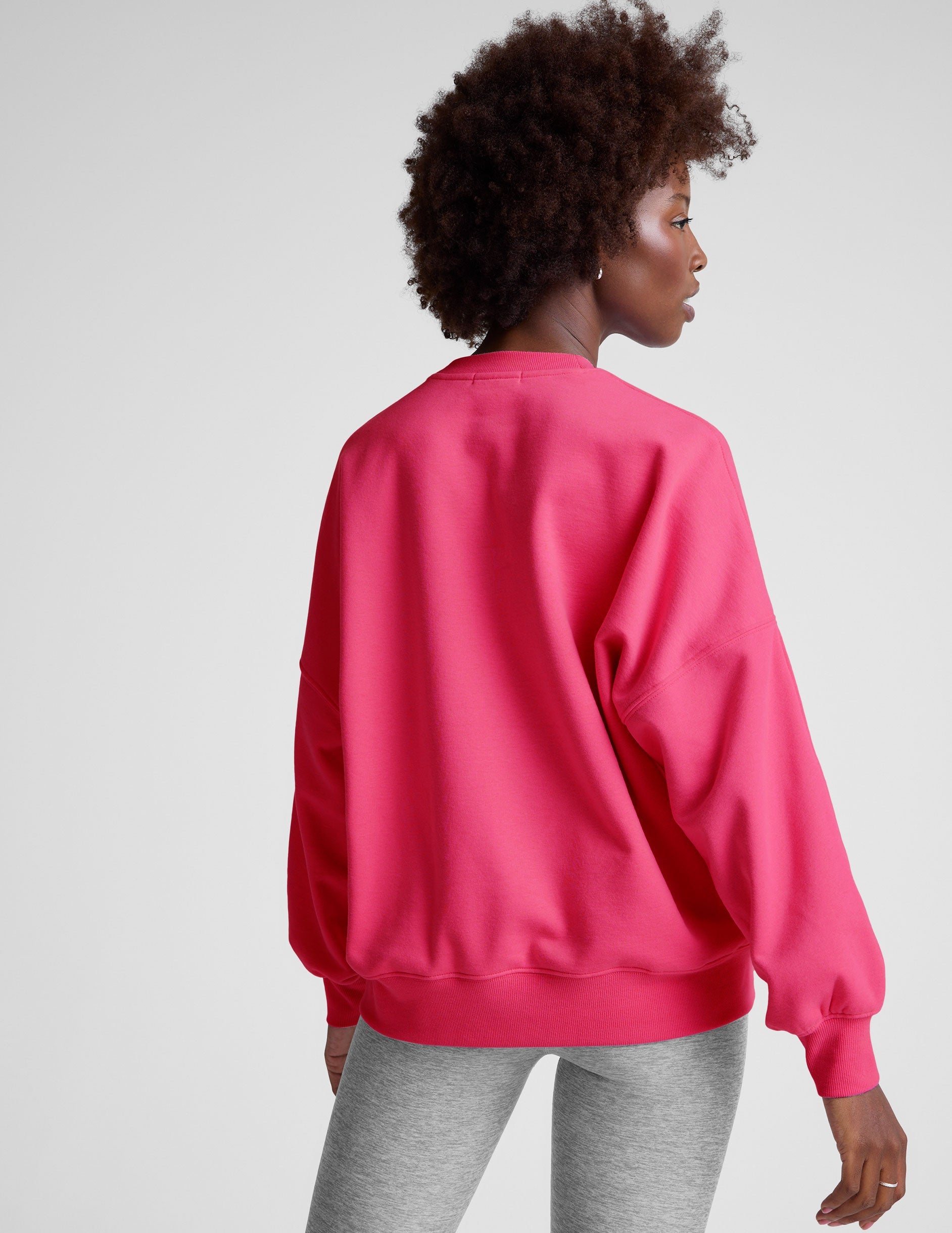 LuxeFleece Oversized Scoop Neck Sweatshirt: Ultra-Soft Cozy Comfort & Relaxed Fit
