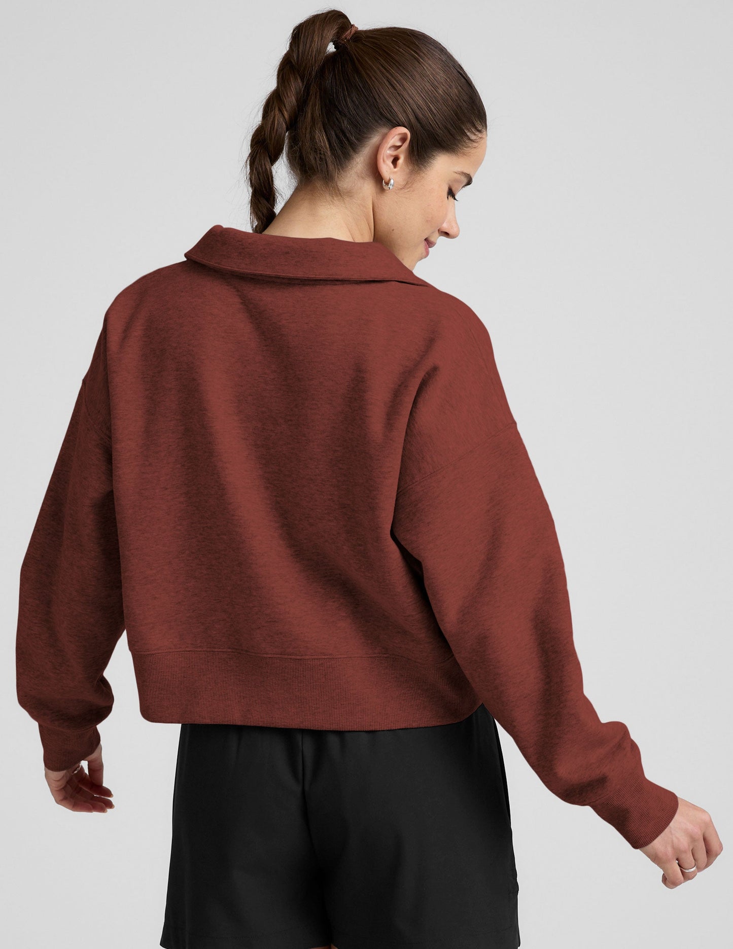 Luxurious LuxeFleece Collared Sweatshirt: Ultra-Soft, Cropped, Relaxed Fit Comfort