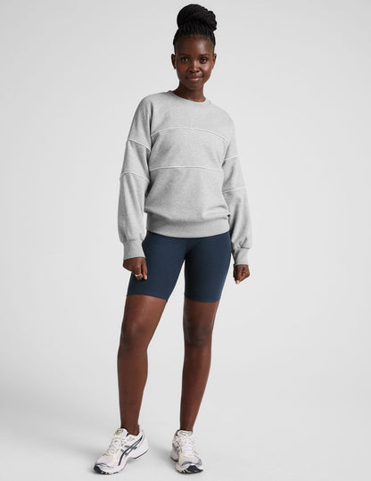 LuxeFleece Piper Oversized Crewneck Sweatshirt: Ultimate Comfort, Stylish Contrast Piping