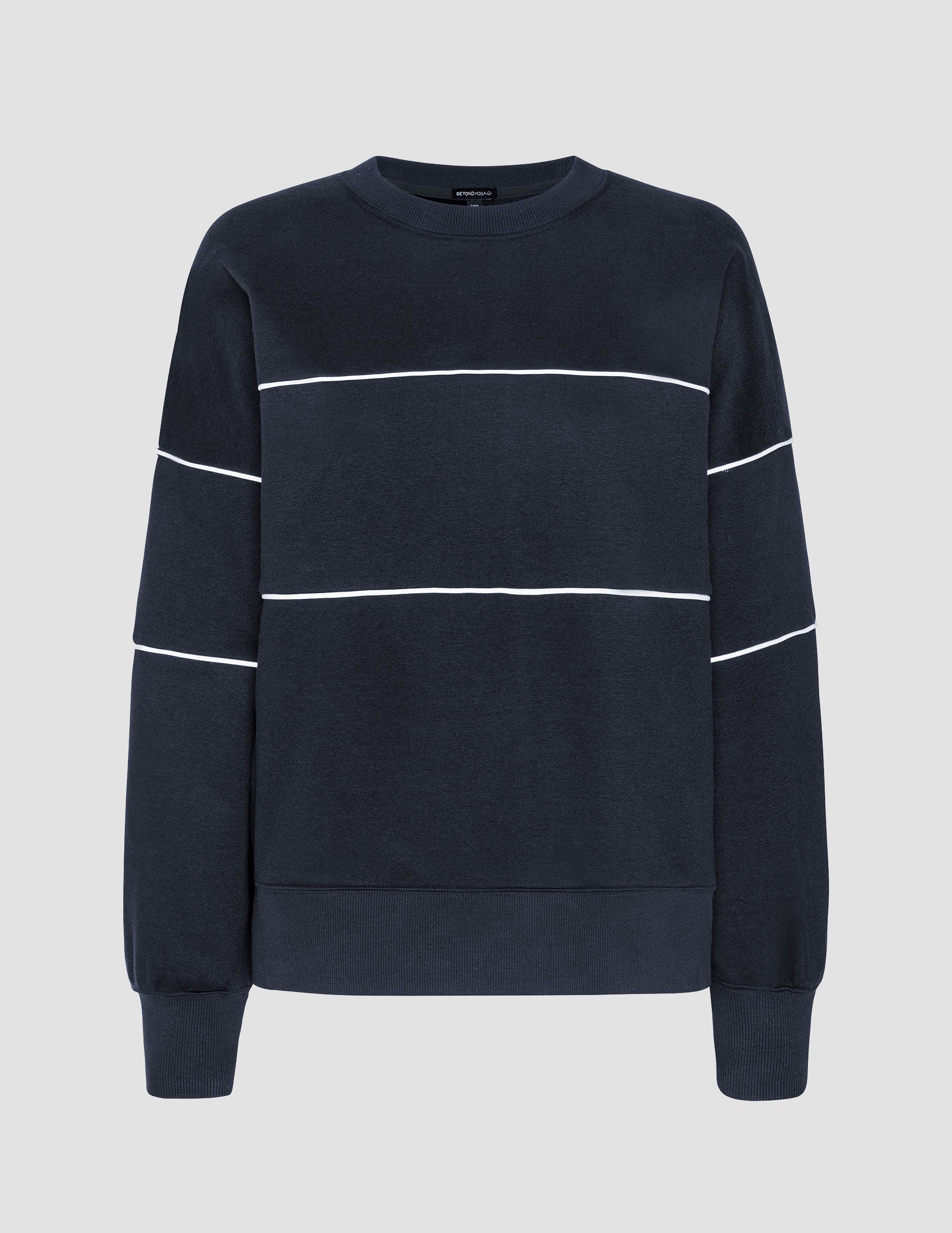 Luxurious Oversized Fleece Piper Sweatshirt: Ultimate Comfort, Stylish Contrast Piping Detail