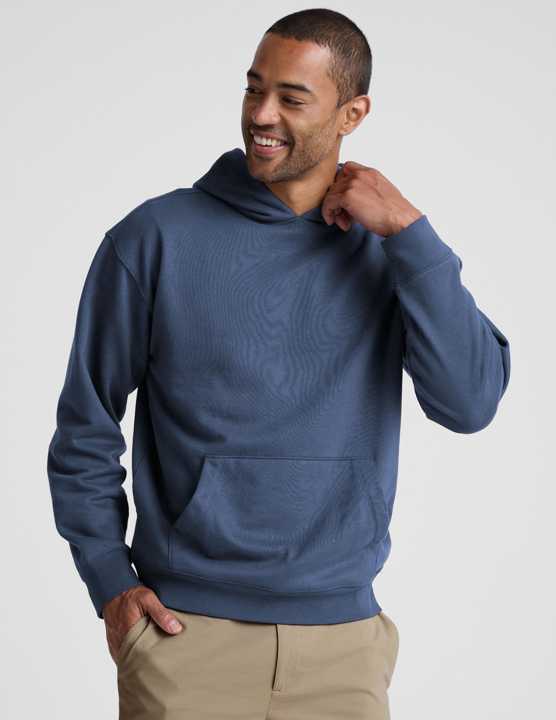 Beyond Yoga Classic Plush Fleece Men's Hoodie: Relaxed Fit, Ocean Indigo