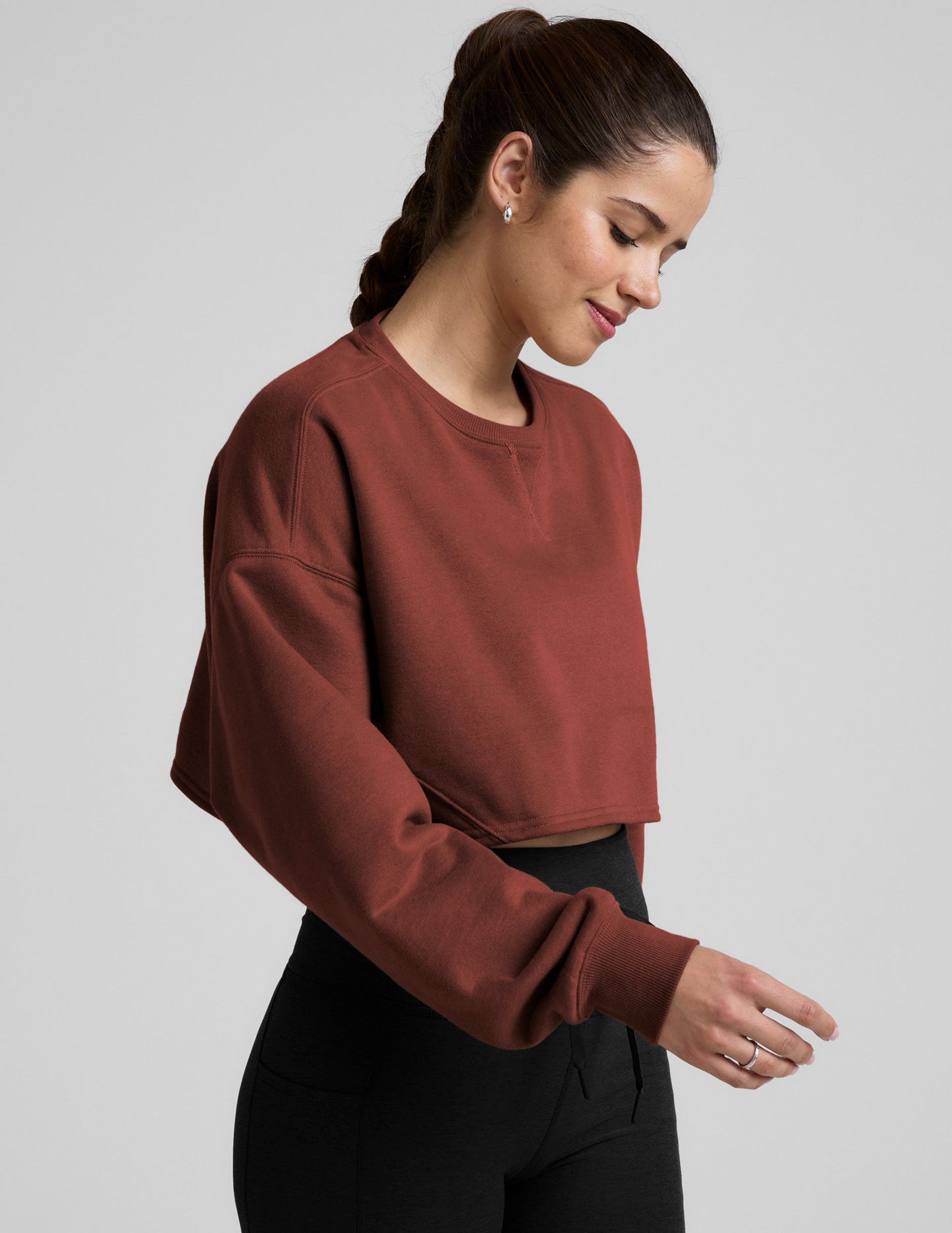 Ultra-Cropped LuxeFleece Boxy Pullover: Cozy Comfort for Rest Day Lounging