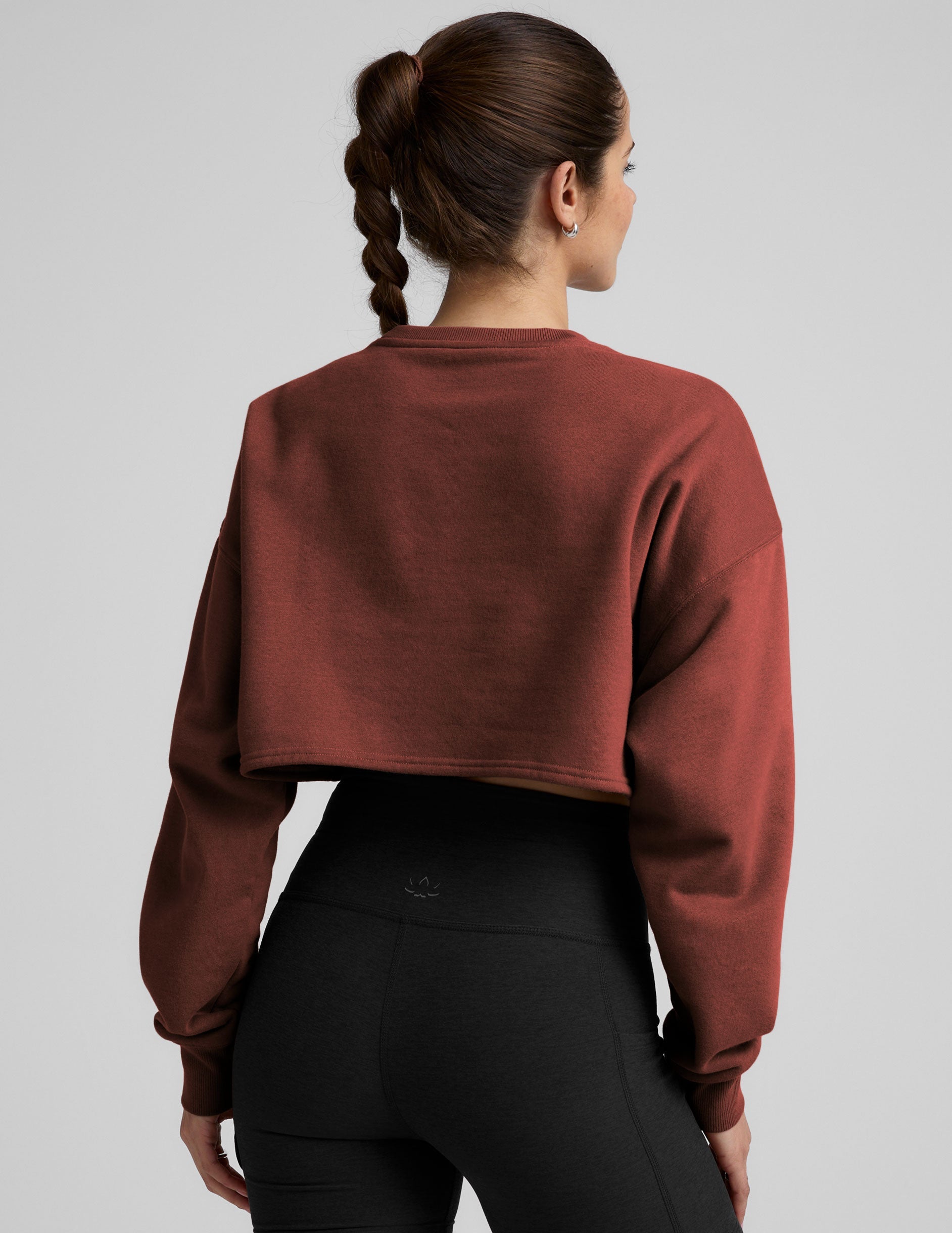 Ultra-Cropped LuxeFleece Boxy Pullover: Cozy Comfort for Rest Day Lounging