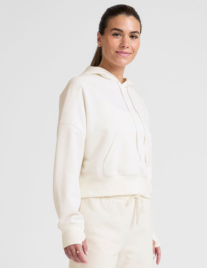 Beyond Yoga LuxeFleece Cropped Hoodie: Relaxed Fit, Thumbholes & Cozy Comfort
