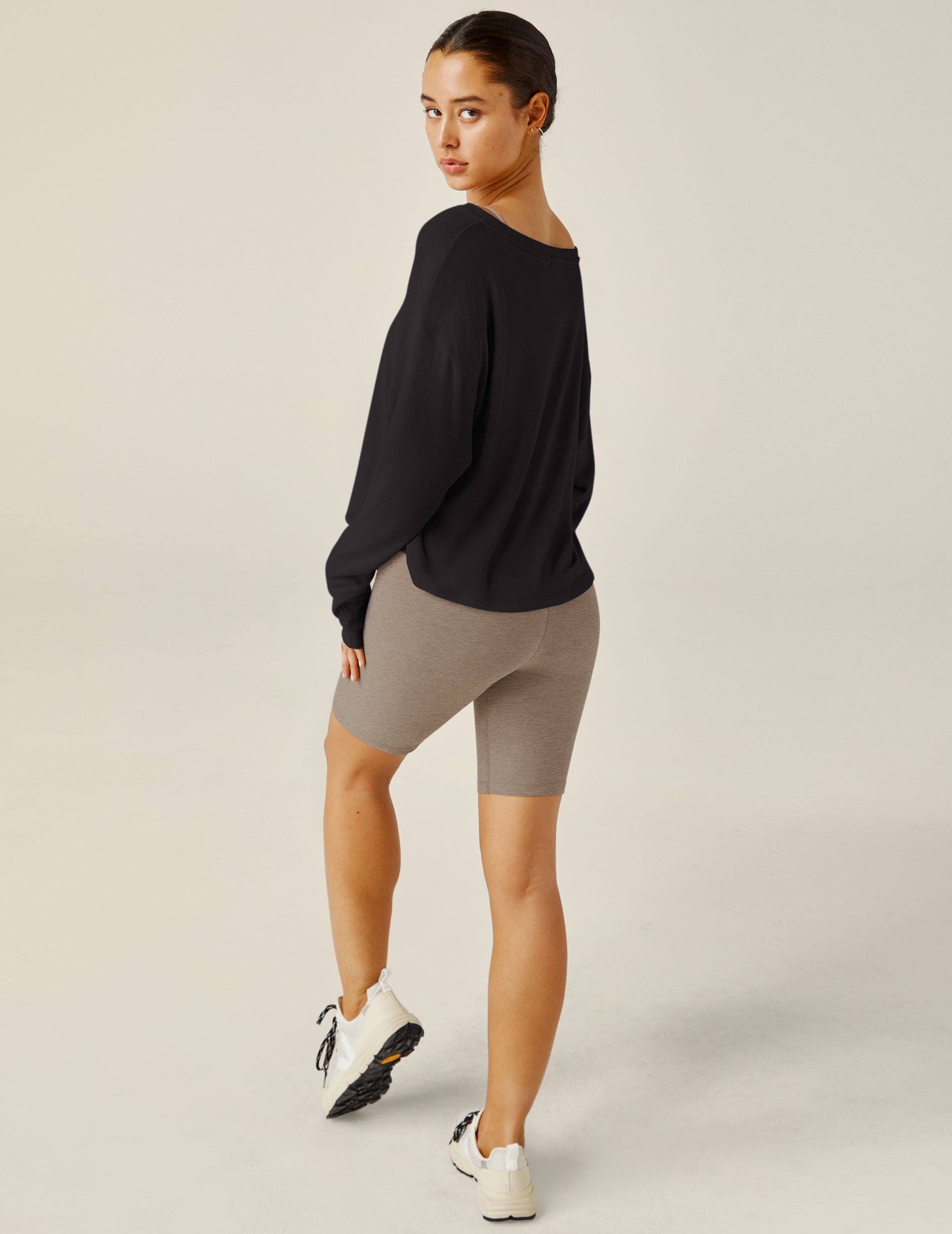 Beyond Yoga Let Loose Pullover: Luxe Softness, Wide Scoop Neck, Relaxed Fit Top