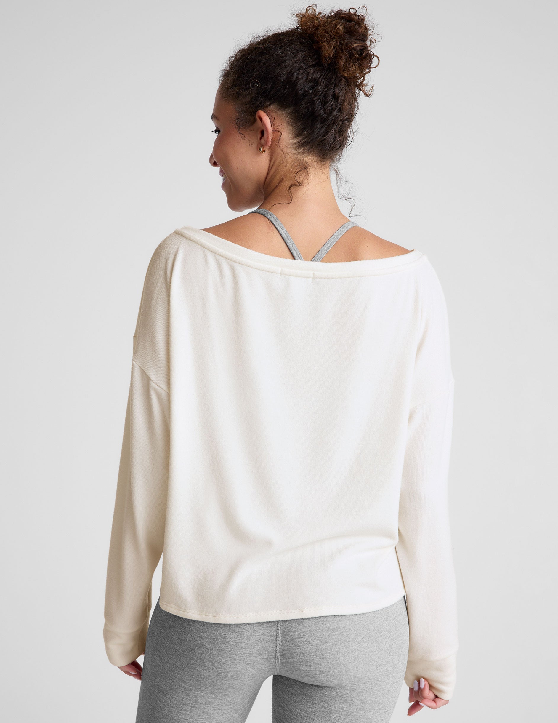 Ultra-Soft Knit Boat Neck Pullover: Relaxed Fit, Cozy Long Sleeve Top